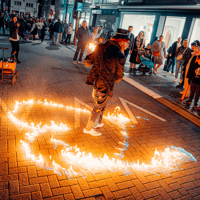 Vuuract Le fou avec le feu