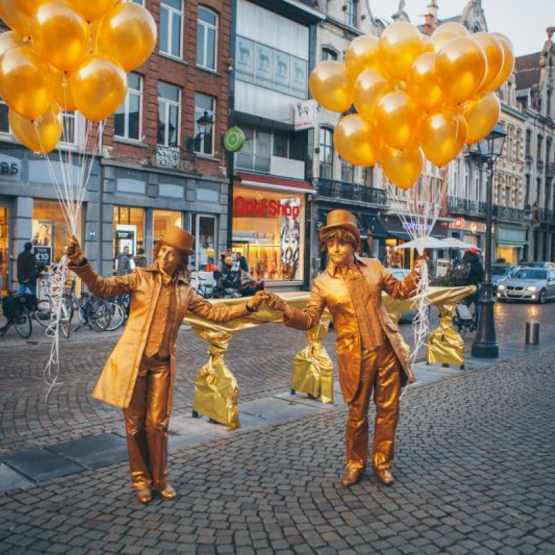 Levend Standbeeld Mr & Mrs Welcome