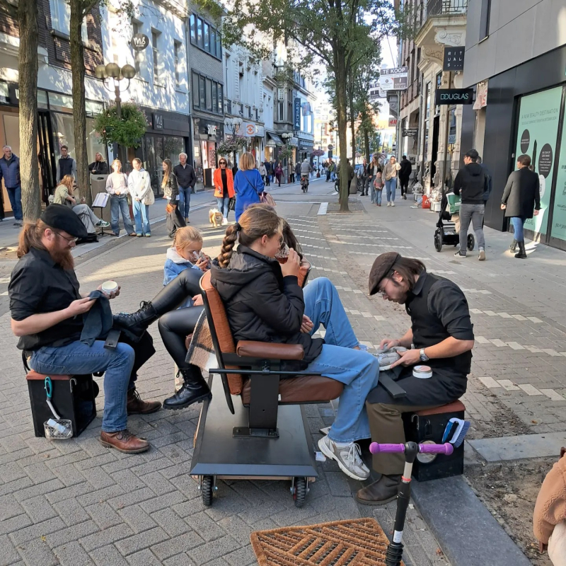 De Schoenpoetsers