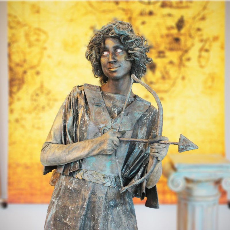 Cupido Levend Standbeeld