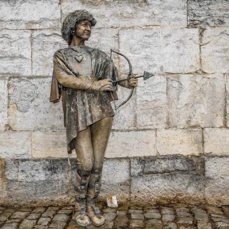 Cupido Levend Standbeeld