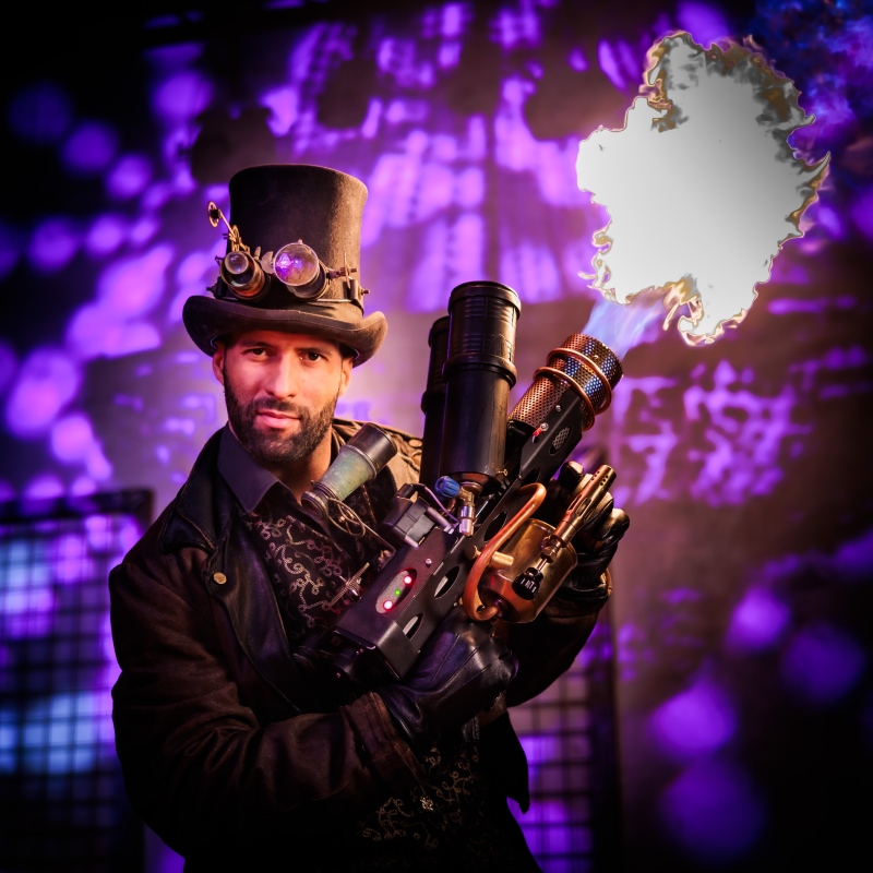 Steampunk steltenloper met vlammenwerper - Steamfire Stilts