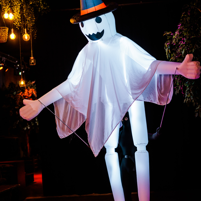 Inflatable reuzenspookje