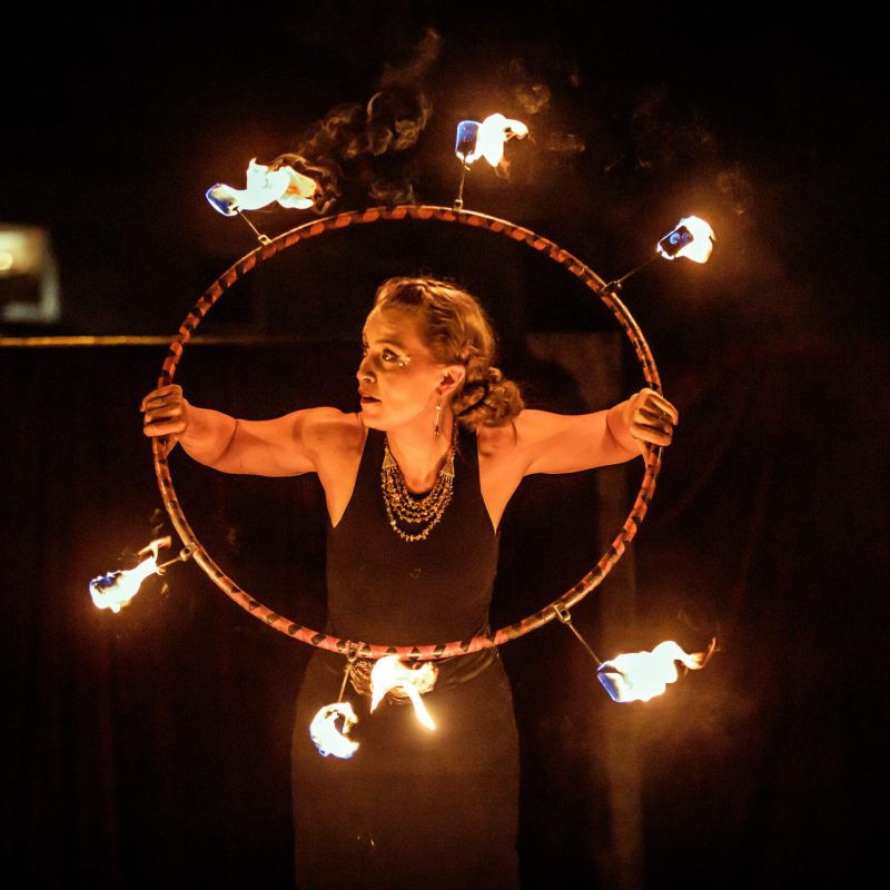 Glimmer Vuurshow