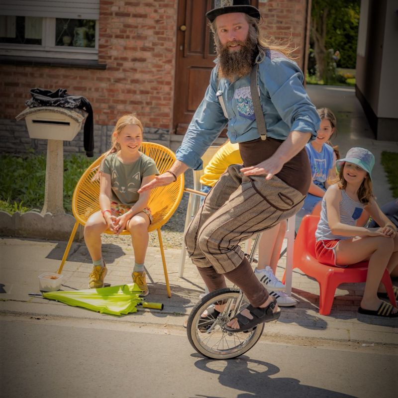 's Werelds Kleinste Circus